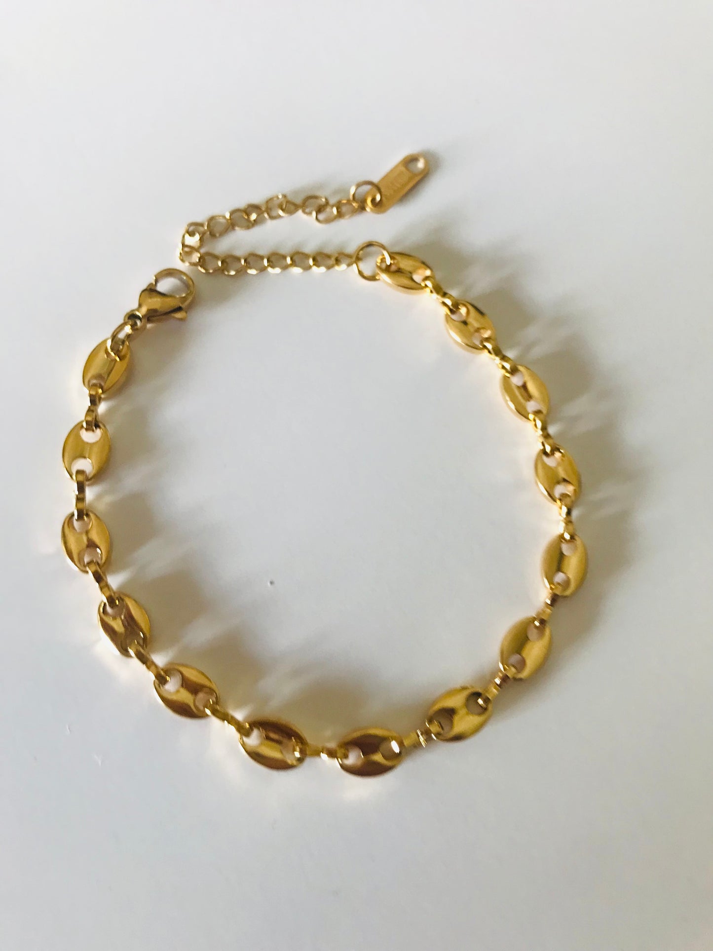 Elle mariner’s gold chain bracelet