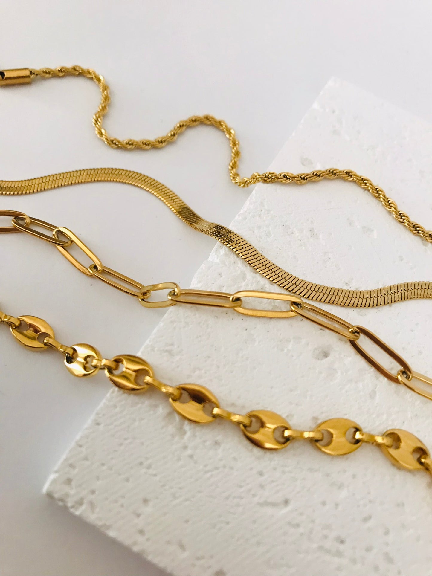 Sofia paperclip chain gold bracelet