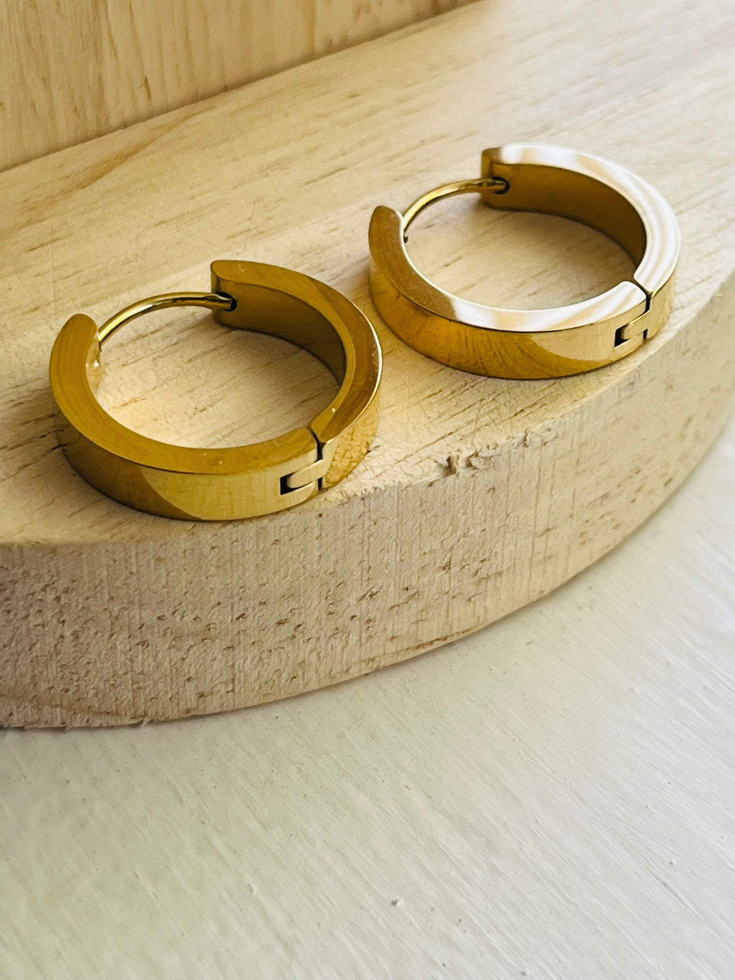 4 mm broad waterproof and tarnish proof gold hoop earrings with hinged sleeper design