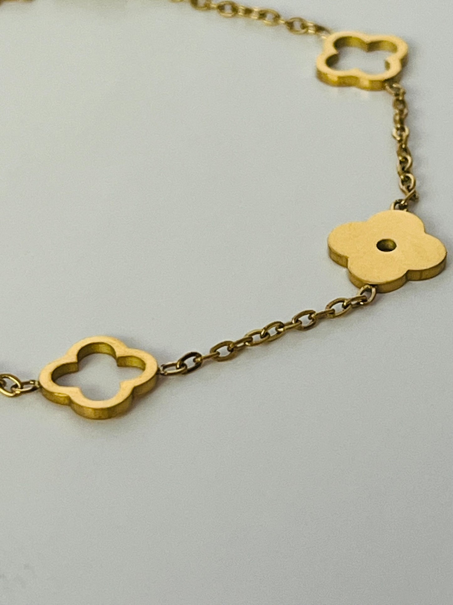 Paris clover charm gold bracelet