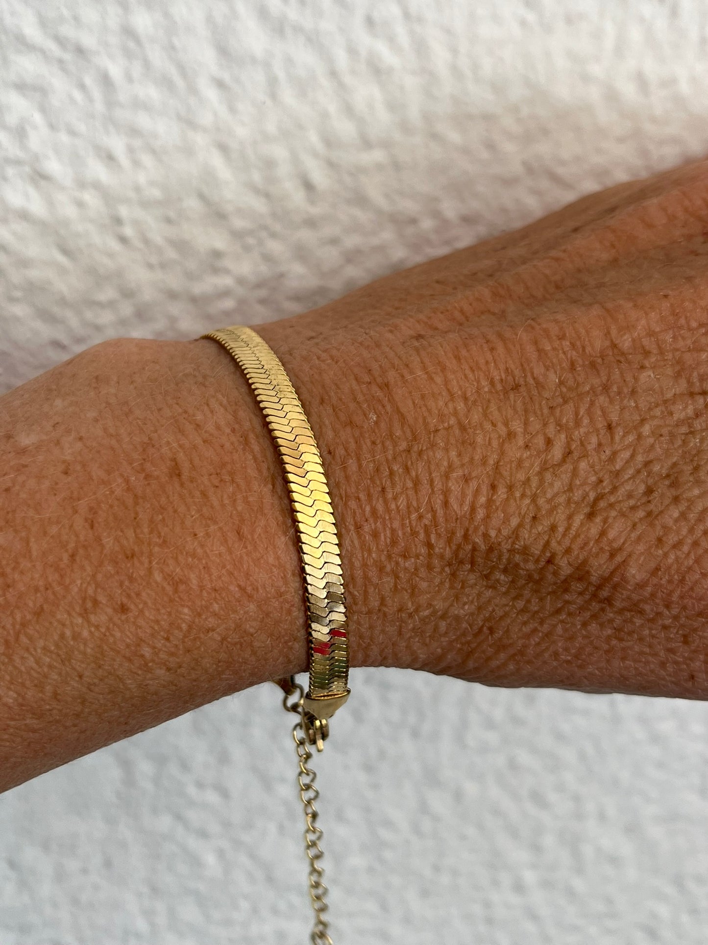 Juniper snake (herringbone) gold bracelet 5 mm