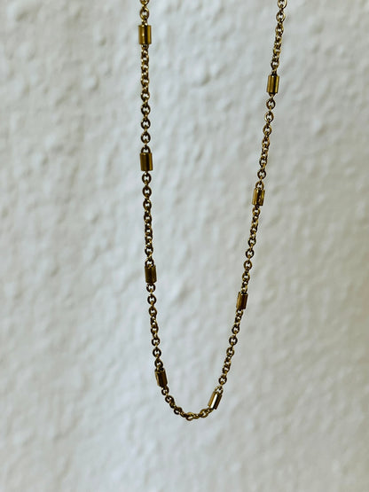 Demi tube chain gold necklace