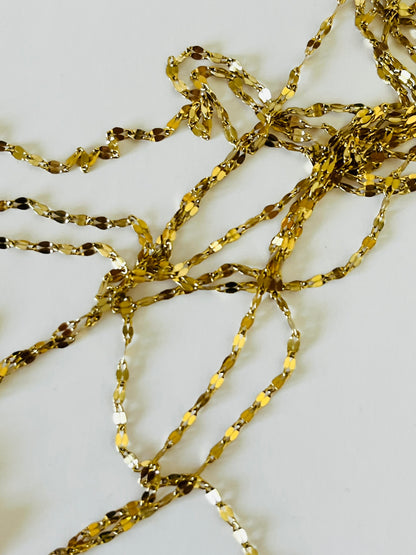 Lipsy dainty chain shimmer gold necklace