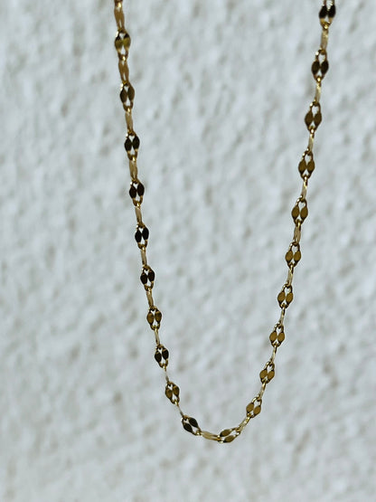 Lipsy dainty chain shimmer gold necklace