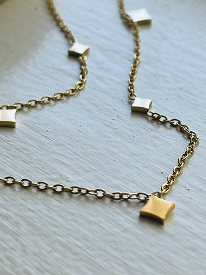 Nova Diamond shimmer disk gold necklace