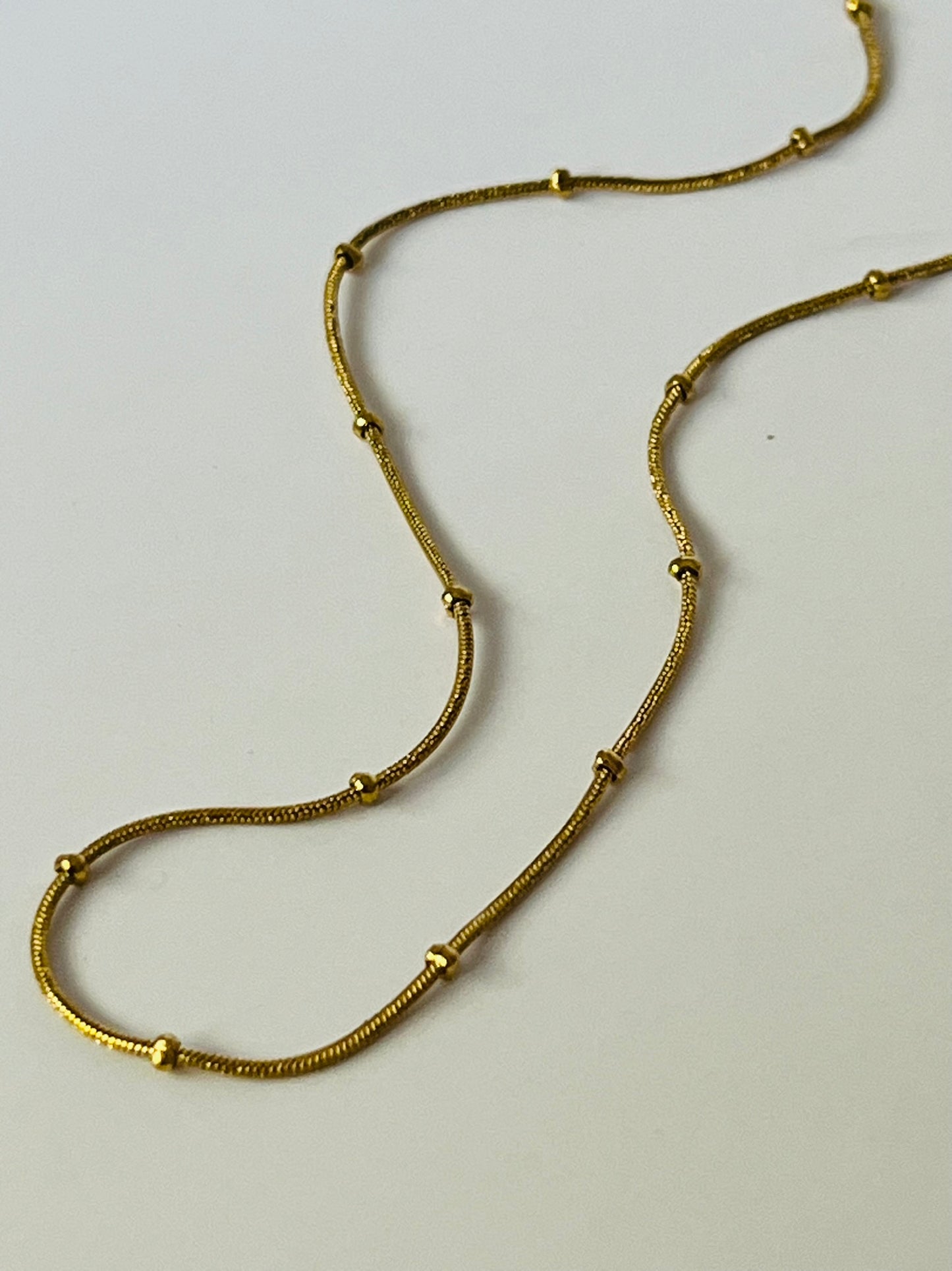 Lexi beaded chain gold necklace