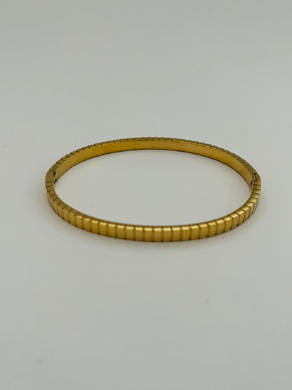 Zoey clip on gold bangles (various styles)