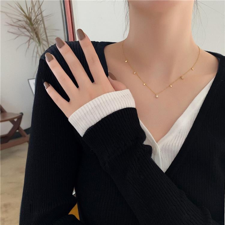 Nova shimmer triangle disk goldnecklace