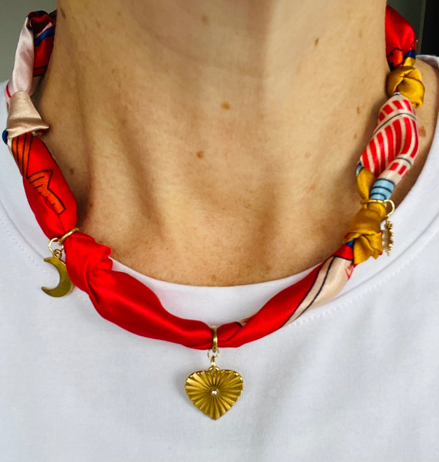 Burst heart red bandana charm necklace