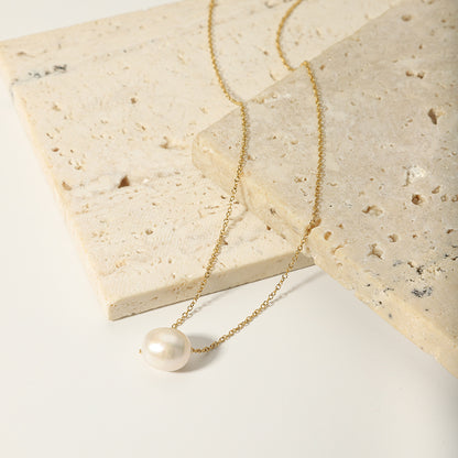 Fresh water pearl gold necklace