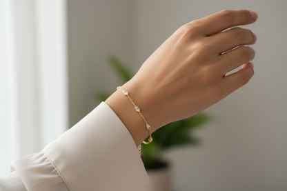 Single Gold Marquise Zircon Bracelet on Wrist